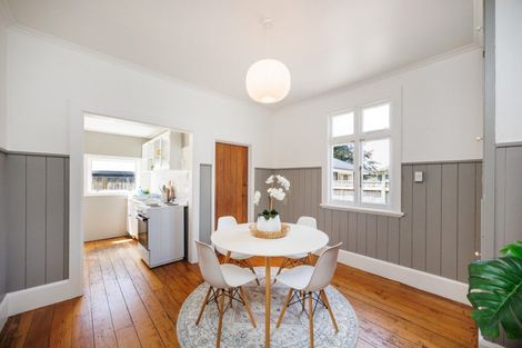 Photo of property in 421 Ruahine Street, Terrace End, Palmerston North, 4410