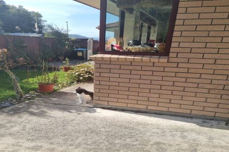 Photo of property in 31 Aragon Grove, Kingsley Heights, Upper Hutt, 5018