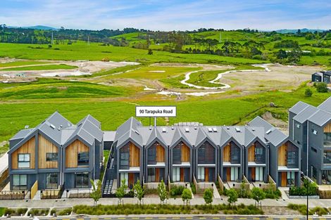 Photo of property in 90 Tarapuka Road, Westgate, Auckland, 0814