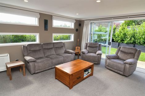 Photo of property in 25 Admiralty Place, Waikawa, Picton, 7220