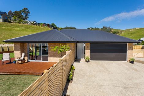 Photo of property in 35 Irwin Logan Drive, Mosgiel, 9024