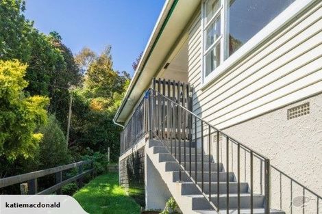 Photo of property in 26 Kiriwai Road, Paremata, Porirua, 5024