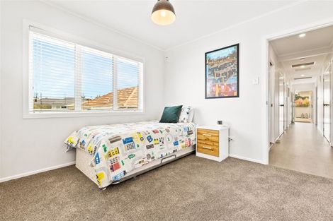 Photo of property in 57 Waipani Road, Te Atatu Peninsula, Auckland, 0610