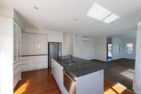 Photo of property in 11a Avenue Road, Greenmeadows, Napier, 4112