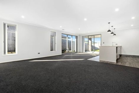 Photo of property in 17 Gibboney Place, Pokeno, 2402