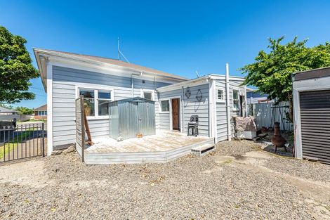 Photo of property in 44 Bignell Street, Gonville, Whanganui, 4501