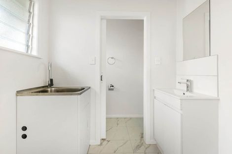 Photo of property in 18 Atkinson Avenue, Papatoetoe, Auckland, 2025