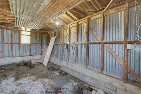 Photo of property in 30 Mccaughan Street, Browns, Winton, 9781