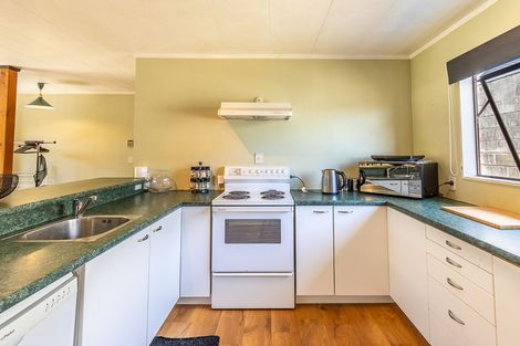 Photo of property in 176 Matai Road, Raumati Beach, Paraparaumu, 5032