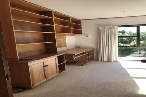 Photo of property in 16 Huia Street, Waikanae, 5036