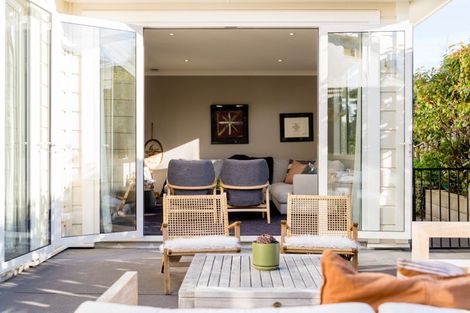 Photo of property in 33 Melrose Street, Roslyn, Dunedin, 9010