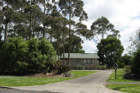 Photo of property in 68 Trigg Road, Kumeu, 0891