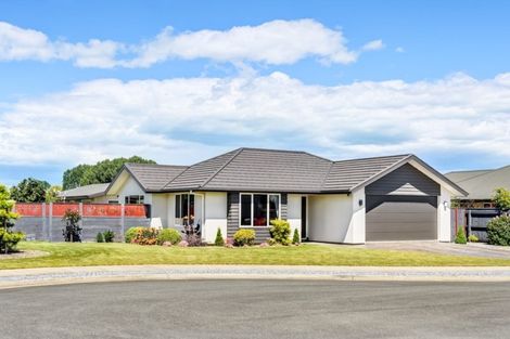 Photo of property in 10 Kakariki Lane, Motueka, 7120