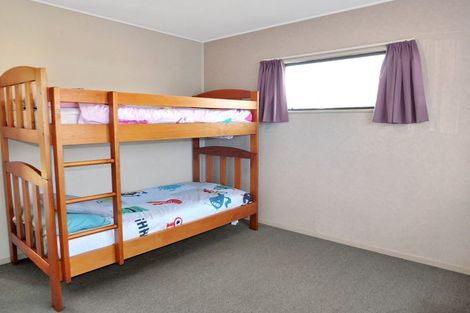 Photo of property in 16 Cousins Avenue East, Foxton Beach, Foxton, 4815