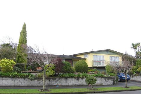 Photo of property in 3 Redwood Grove, Hokowhitu, Palmerston North, 4410