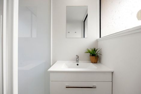 Photo of property in 14 Tupelo Street, Pukete, Hamilton, 3200