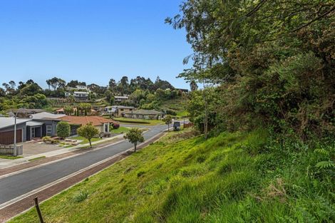 Photo of property in 20 The Fairway, Whakatane, 3120