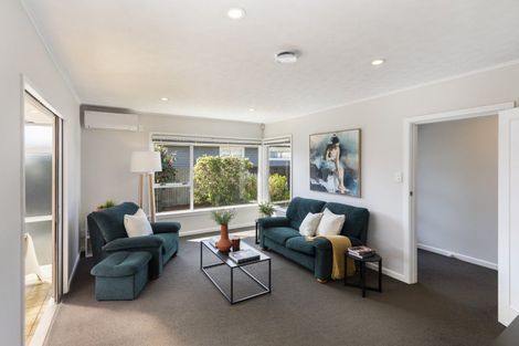 Photo of property in 61 Charlcott Street, Burnside, Christchurch, 8053