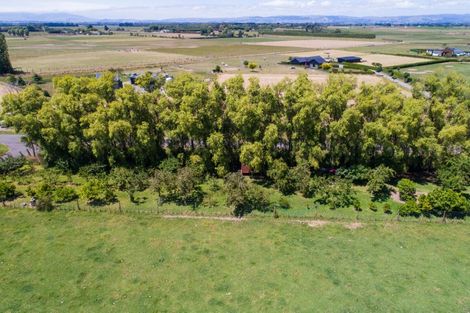 Photo of property in 154 Oroua Road, Kairanga, Palmerston North, 4475