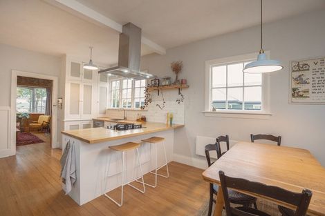 Photo of property in 58 Opawa Road, Waltham, Christchurch, 8023