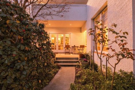 Photo of property in 17 Hamilton Avenue, Ilam, Christchurch, 8041