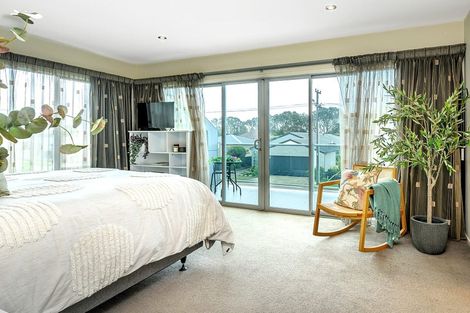 Photo of property in 71 Hine Street, New Plymouth, 4310