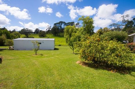 Photo of property in 169 Awa Road, Kumeu, 0891
