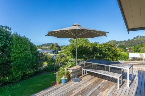 Photo of property in 2 Emmerdale Drive, Hahei, Whitianga, 3591