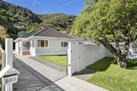 Photo of property in 283 Muritai Road, Eastbourne, Lower Hutt, 5013
