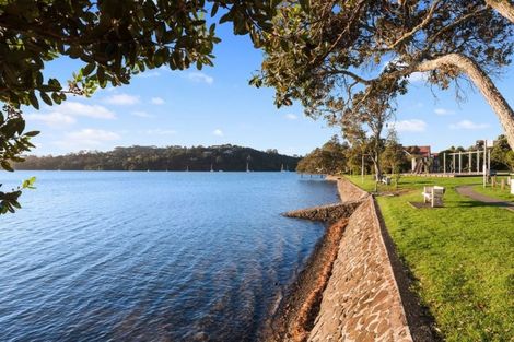 Photo of property in 98 Ferry Parade, Herald Island, Auckland, 0618