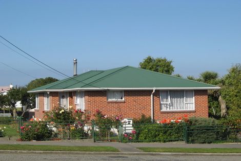 Photo of property in 38 Edward Street, Parkside, Timaru, 7910