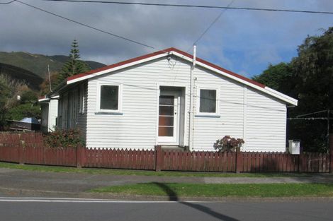 Photo of property in 10 Tilbury Street, Fairfield, Lower Hutt, 5011