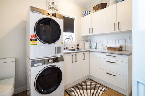 Photo of property in 41 Hammond Street, Bulls, 4818