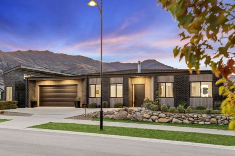 Photo of property in 35 Campbell Road, Wanaka, 9305