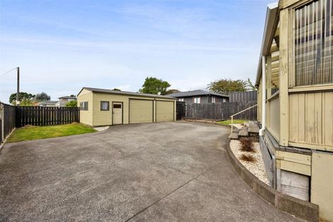 Photo of property in 207 South Road, Spotswood, New Plymouth, 4310
