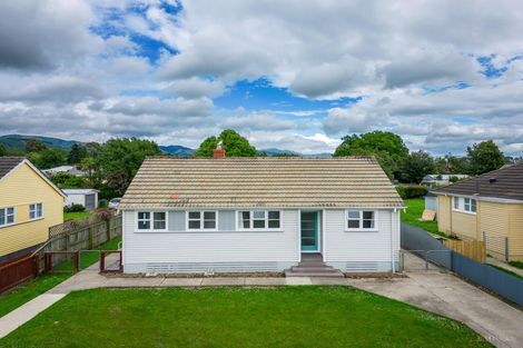 Photo of property in 18 Point Bush Road, Waimate, 7924