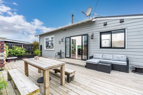 Photo of property in 18 Eskvale Street, Saint Kilda, Dunedin, 9012