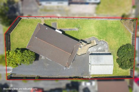 Photo of property in 48 Hollyford Drive, Clover Park, Auckland, 2105