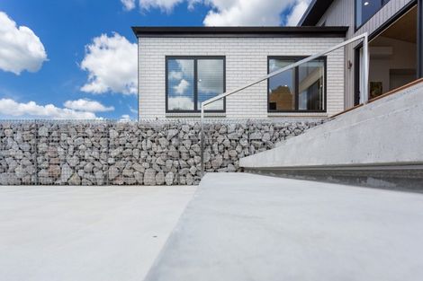 Photo of property in 140 Adler Drive, Ohauiti, Tauranga, 3112