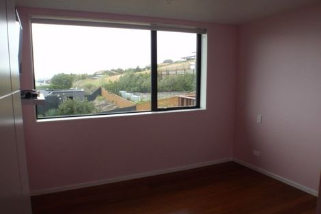 Photo of property in 6 Whiterock Lane, Richmond Hill, Christchurch, 8081