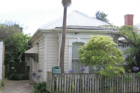 Photo of property in 12 Carrington Street, Mount Cook, Wellington, 6021