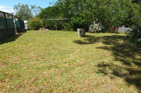 Photo of property in 4 Harrod Avenue, Foxton Beach, Foxton, 4815