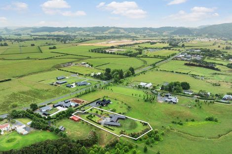 Photo of property in 212 Monument Road, Clevedon, Papakura, 2582