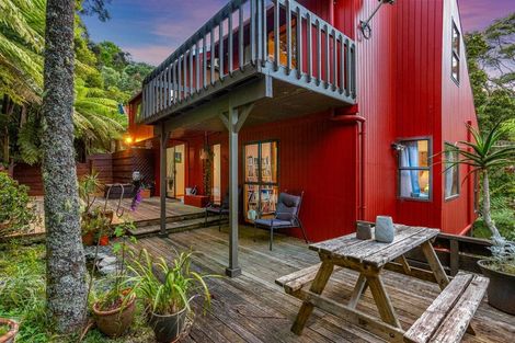 Photo of property in 8 Selwyn Avenue, Glen Eden, Auckland, 0602