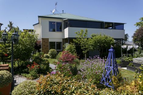 Photo of property in 24 Luberon Way, Nukuhau, Taupo, 3330