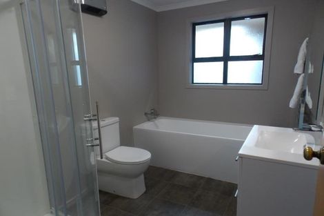 Photo of property in 62 Frobisher Street, Island Bay, Wellington, 6023