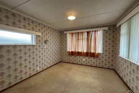 Photo of property in 53 Winchester Street, Levin, 5510