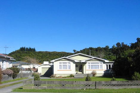 Photo of property in 86 Marsden Road, Greymouth, 7805