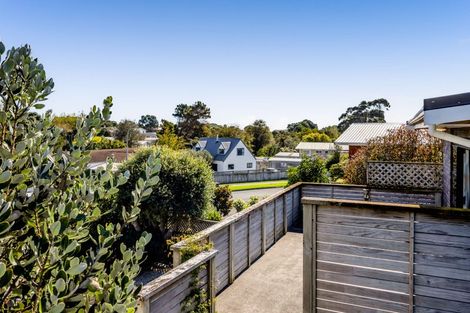 Photo of property in 18 Lantana Avenue, Bell Block, New Plymouth, 4312