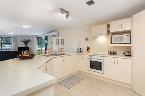 Photo of property in 30/3 Maunganui Road, Mount Maunganui, 3116